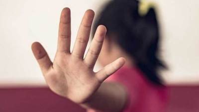 حبس عامل سنة لتحرشه بفتاة داخل الأتوبيس بالمعادي