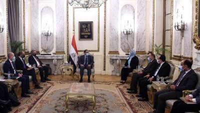 «مدبولي» يستقبل رئيس الاتحاد الدولي لجمعيات الصليب والهلال الأحمر