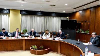 مباحثات مع البنك الأوروبى لإعادة الإعمار في الانبعاثات والانتقال الطاقى