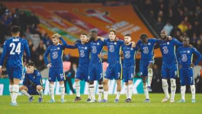 عاجل.. صحيفة بريطانية: رجل أعمال مصري ينوي شراء نادي تشيلسي.. تعرف عليه