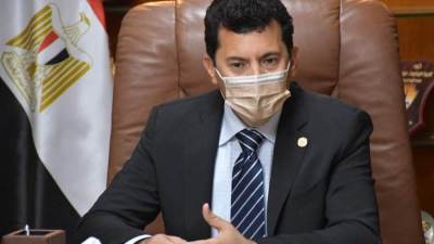 وزير الرياضة يشهد مناقشات برنامج أولمبياد باريس لاتحاد رفع الأثقال