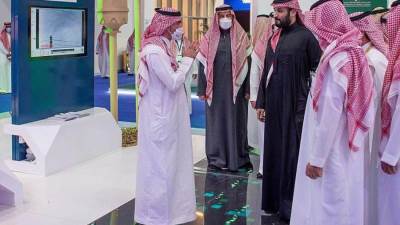 ولي العهد يدشن معرض الدفاع العالمي بمشاركة مصر