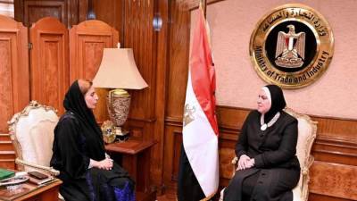 «جامع» تبحث مع سفيرة الامارات تعزيز العلاقات الاقتصادية والاستثمارية المشتركة