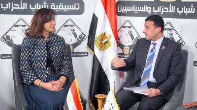 «الهجرة» تشارك في نقاش حول تداعيات الأزمة الأوكرانية الروسية على مصر