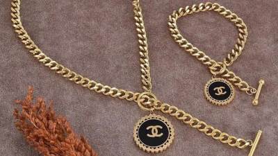 التموين: الذهب سيواصل الارتفاع في ظل أزمة روسيا وأوكرانيا