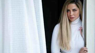 "تألقي" ريم مصطفي تهنئ المرأة بمناسبة اليوم العالمي للمرأة