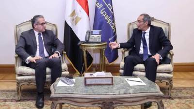 وزيرا السياحة والاتصالات يتابعان الموقف التنفيذى لرفع كفاءة سرعات خدمة الإنترنت بالفنادق