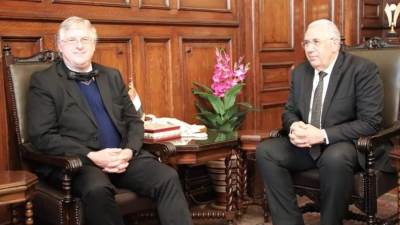 وزير الزراعة تخفيض أسعار شتلات الفراولة وإنشاء مركزا عالميا لإنتاج أجود الأصناف