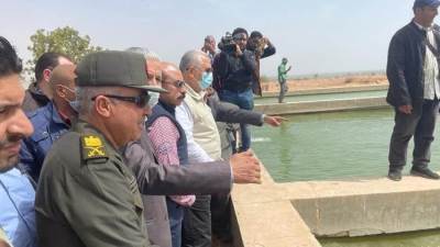 وزير الزراعة ومحافظ أسوان يتفقدان مفرخ جرف حسين السمكي لتنمية الثروة السمكية