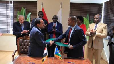 توقيع بروتوكول بين التنظيم والإدارة ووزارة الخدمة العامة بجنوب السودان لتعزيز التعاون المشترك