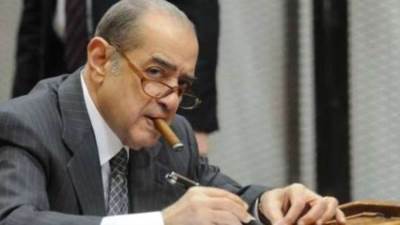 إسلام الخطيب: فريد الديب ارتكب خطأ قانونيا في محاكمة حسن راتب 