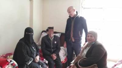 التضامن: إنقاذ 4 مواطنين بلا مأوى بينهم سيدة وطفلة 