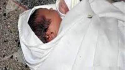 تفاصيل العثور على رضيعة عمرها "يوم واحد" ملقاة في أحد شوارع الغربية