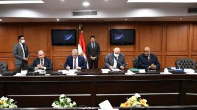 وزير الرياضة يشهد توقيع تعاون بين الوزارة وصندوق التنمية الحضرية