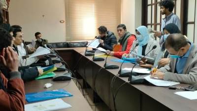 «الهجرة» تبدأ تلقي أوراق الطلاب العائدين من أوكرانيا الراغبين في الدراسة بمصر