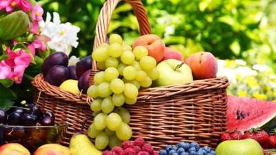 ما السبب وراء ثبات أسعار الفاكهة بالأسواق؟.. تعرف على التفاصيل