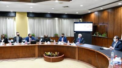 وزير البترول يستقبل وفداً من ميثانكس العالمية