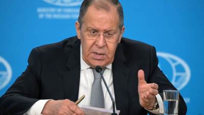 عاجل.. لافيروف: نقترب من التوافق على بعض صيغ الاتفاقات مع أوكرانيا
