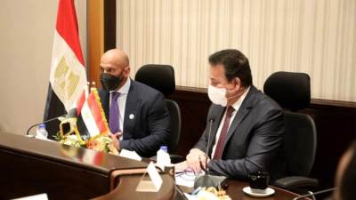 «عبدالغفار» يستقبل رئيس دائرة الصحة في أبوظبي بدولة الإمارات  