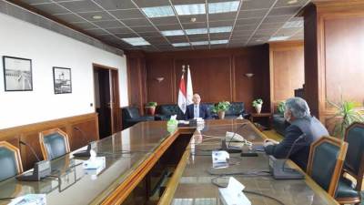 «عبد العاطي» يتابع موقف المشروعات المائية المنفذة بمحافظات الوجه القبلي