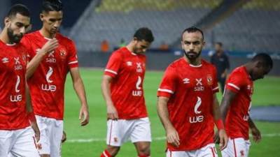 شاهد غرفة ملابس الأهلي قبل لقاء المريخ بدوري الابطال وتشكيل الفريقين