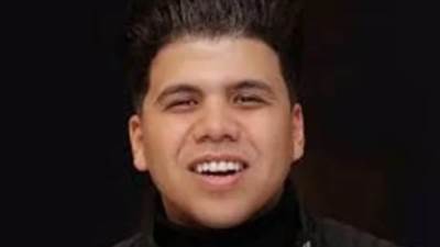 عمر كمال يطرح أغنية جديدة بمناسبة عيد الأم