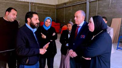 وزيرة التجارة والصناعة تتفقد مجمع الصناعات الصغيرة بمدينة الغردقة