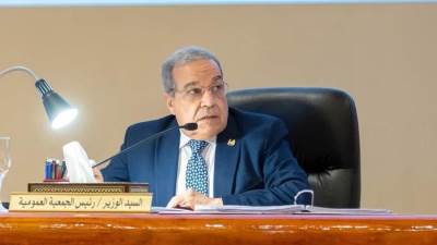 "وزير الإنتاج الحربى" يناقش الموازنة العامة المقترحة للعام المالى للشركات والوحدات