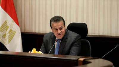 القائم بأعمال وزير الصحة يبحث مع شركة «سيمنز» العالمية دعم القطاع الصحي