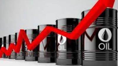 عاجل.. ارتفاع قياسي في سعر خام برنت 