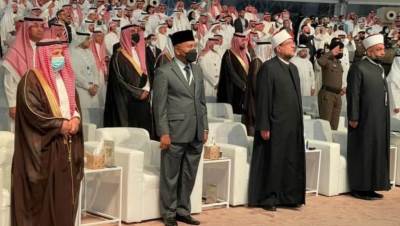 وزير الأوقاف يشارك في افتتاح مؤتمر خدمات الحج والعمرة بجدة