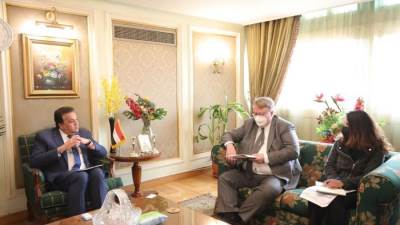 وزير التعليم العالي يبحث آليات التعاون مع مدير منظمة العمل الدولية