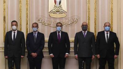 «مدبولي» يشهد توقيع تعاون بين وزارتي الاتصالات والإسكان لتنفيذ مبادرات التحول الرقمي