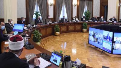 «السعيد» تستعرض الملامح والمستهدفات الرئيسية لخطة التنمية للعام المالي 2022/2023