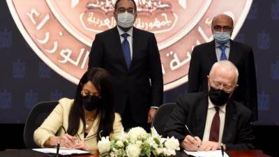 رئيس مجموعة "فيكا" العالمية يشيد بإجراءات الدولة المصرية في الحفاظ على المستثمرين