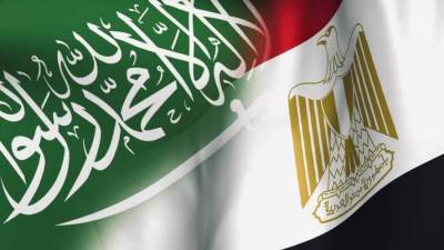 السيسي يؤكد تضامن مصر مع السعودية ضد محاولات النيل من استقرار المملكة