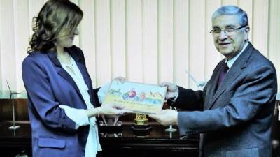 وزير الكهرباء يستقبل وزيرة التجارة والصناعة بقبرص لبحث التعاون بين البلدين