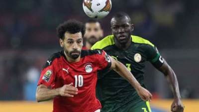 وصول بعثة المنتخب الي مطار القاهرة استعدادا للسفر