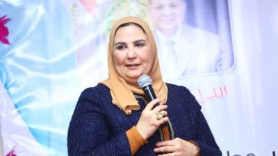 “القباج" تشارك محافظ أسيوط في حفل تكريم الأمهات المثاليات لعام 2022