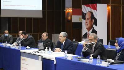 «وزير الكهرباء» يناقش مع وفد رجال الأعمال البريطانيين سبل التعاون