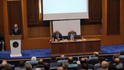 «الوزير» يزور ميناء الإسكندرية لمتابعة تنفيذ المشروعات