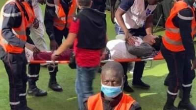 عاجل.. إصابة مراسل صحفي بسبب أعمال شغب جماهير السنغال