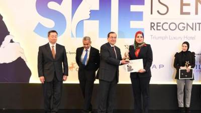 الملا يشهد احتفالية "هي والطاقة" لدعم المرأة المصرية وتمكينها