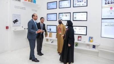 مسئولو وزارة الرياضة يتفقدون جناح الشباب بـ "إكسبو"