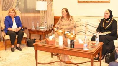 وزيرتا التخطيط والتجارة تبحثان مع وزيرة الاقتصاد الاسرائيلية التعاون التجارى المشترك