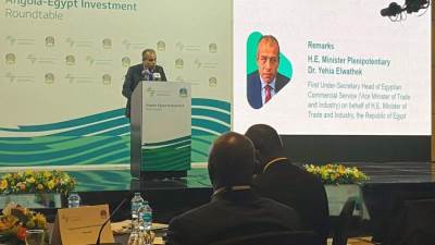 “جامع": نتطلع لتعزيز التواجد الاستثماري المصري بالسوق الأنجولي وزيادة العلاقات الاقتصادية المشتركة