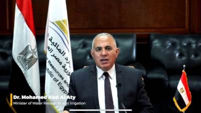 وزير الري يشارك افتراضيا فى جلسة "حوار حول ندرة المياه والهجرة"