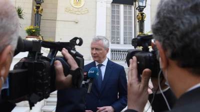 وزير المالية الفرنسي: تناولت الأزمة الأوكرانية خلا لقائي بالرئيس السيسي