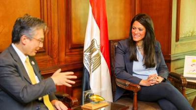 «المشاط» تستقبل السفير الياباني الجديد لبحث سبل التعاون المشترك بين البلدين