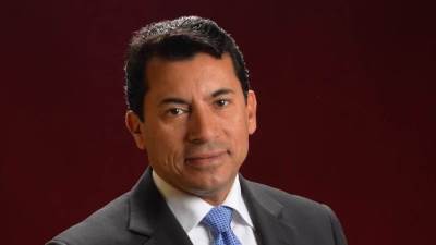 "أشرف صبحى" اتمنى انتقال صلاح إلى نادي جديد لاستكمال مشواره الاحترافي